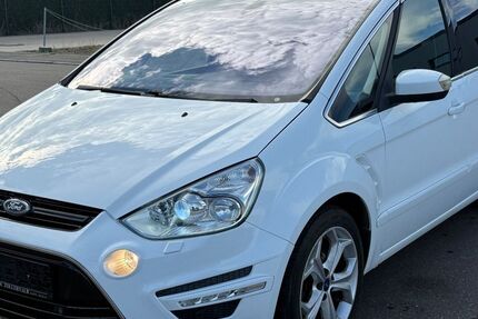 Ford S-Max 225.756 km 2.650 &euro; Bisingen 72406