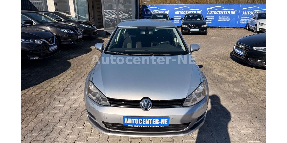 VW Golf 135.000 km 8.949 &euro; Kirchheim Unter Teck 73230