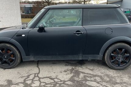 Mini Cooper 135.000 km 1.600 &euro; Hohenstein-Bernloch 72531