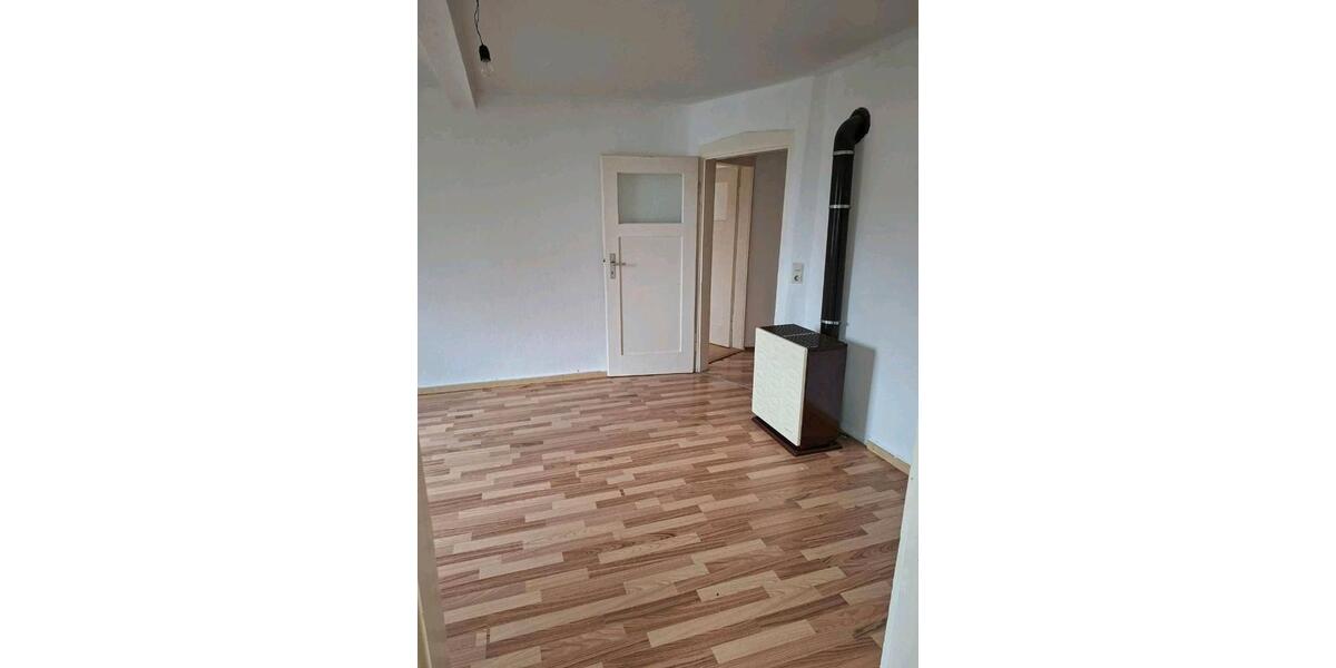 Dachgeschoßwohnung Hechingen - 3.5 Zimmer, 78 m&sup2;, 650&euro; | Angebot:26003425