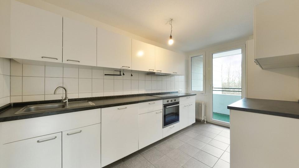 Etagenwohnung Reutlingen Orschel-Hagen - 3 Zimmer, 101 m&sup2;, 1.400&euro; | Angebot:26613956
