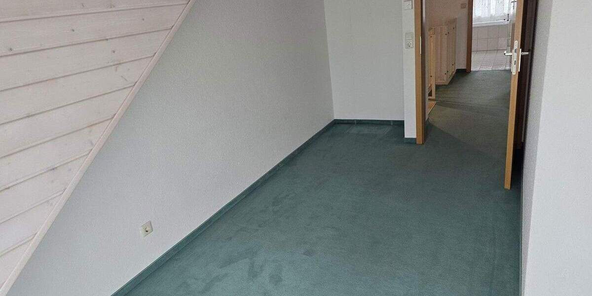 Reihenmittelhaus Gäufelden-Öschelbronn Öschelbronn - 5 Zimmer, 110 m&sup2;, 482.000&euro; | Angebot:25784574