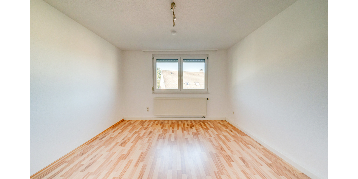 Wohn- und Geschäftshaus in der Münsinger Innenstadt - 3 Wohnungen und 1 Gewerbeeinheit - Wohn- & Geschäftshaus Münsingen | Angebot:18220329