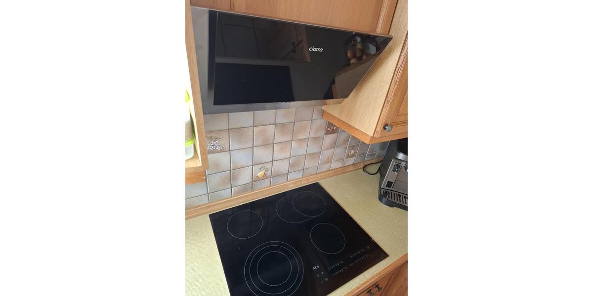 Erdgeschoßwohnung Dettenhausen - 3 Zimmer, 100 m&sup2;, 1.300&euro; | Angebot:27598188