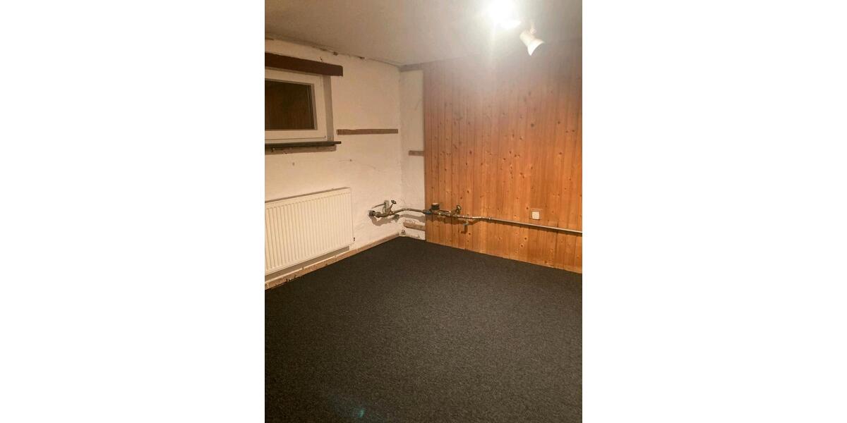 Etagenwohnung Herrenberg - 2.5 Zimmer, 75 m&sup2;, 1.100&euro; | Angebot:25639869