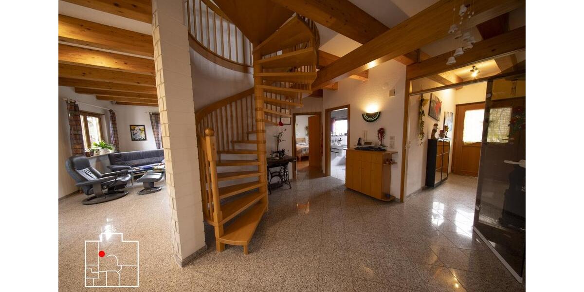 Einfamilienhaus Ofterdingen - 7 Zimmer, 199 m&sup2;, 790.000&euro; | Angebot:25478551