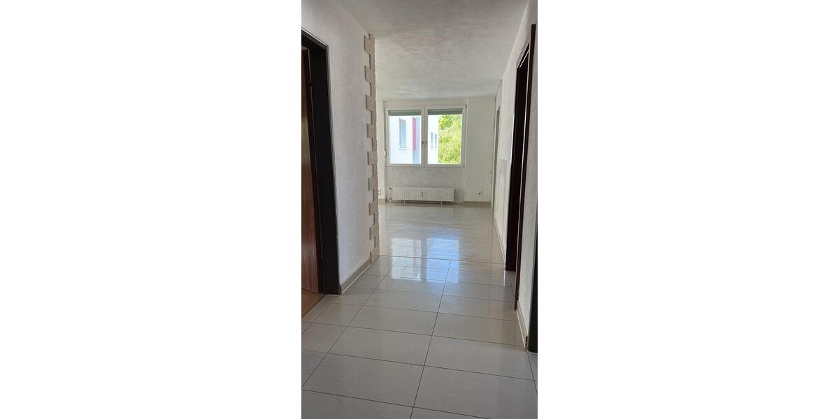 Etagenwohnung Gärtringen - 3 Zimmer, 84 m&sup2;, 269.000&euro; | Angebot:26907981