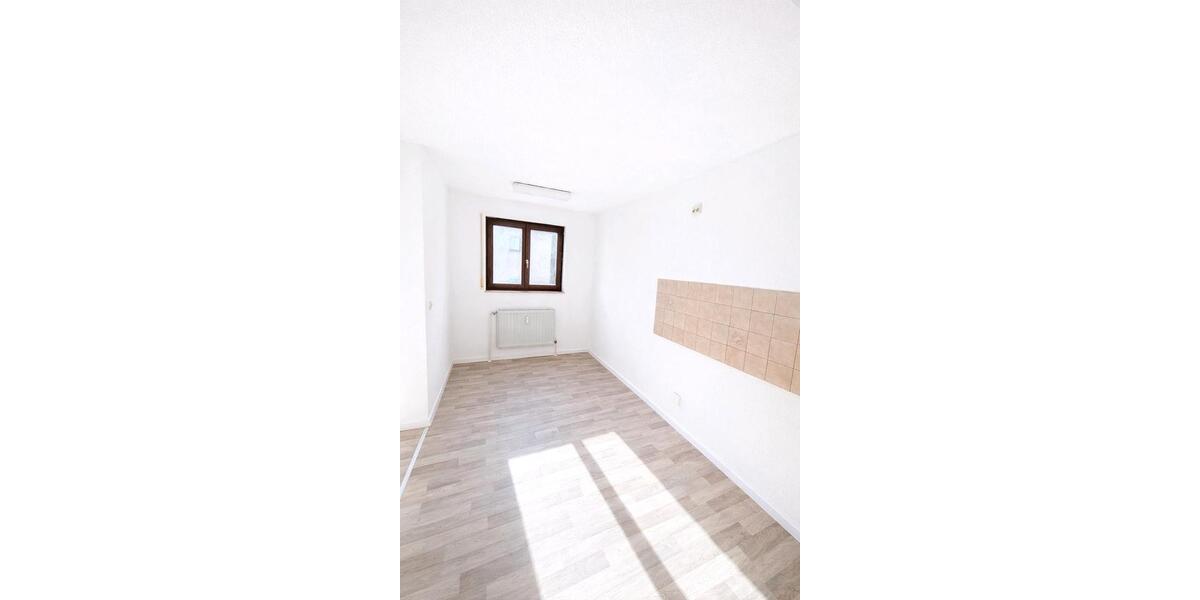 Etagenwohnung Hochdorf - 4 Zimmer, 76 m&sup2;, 890&euro; | Angebot:25948384