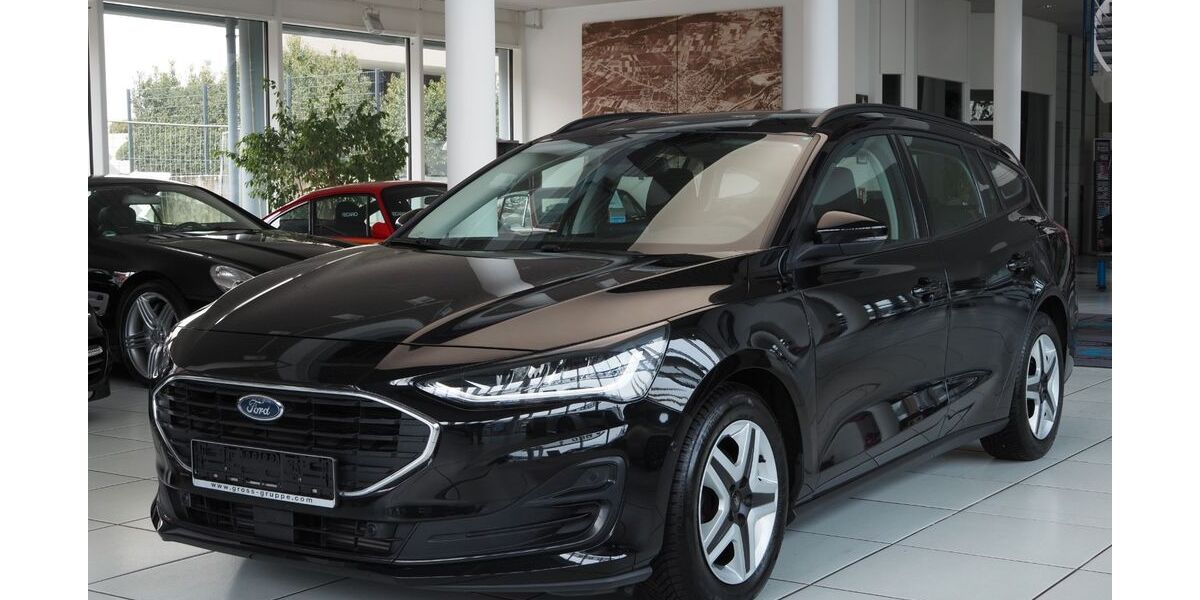 Ford Focus 43.110 km 18.490 &euro; Köngen 73257