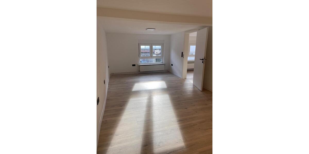 Maisonettenwohnung Wannweil - 3 Zimmer, 85 m&sup2;, 1.400&euro; | Angebot:25824860