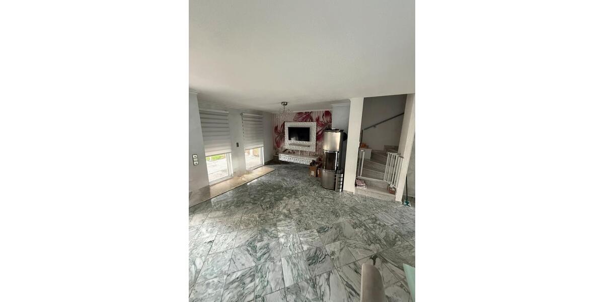 Reihenhaus Altdorf - 5 Zimmer, 144 m&sup2;, 2.440&euro; | Angebot:27617823