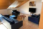 Dachgeschoßwohnung Reutlingen Altenburg - 3 Zimmer, 68 m&sup2;, 800&euro; | Angebot:26550324