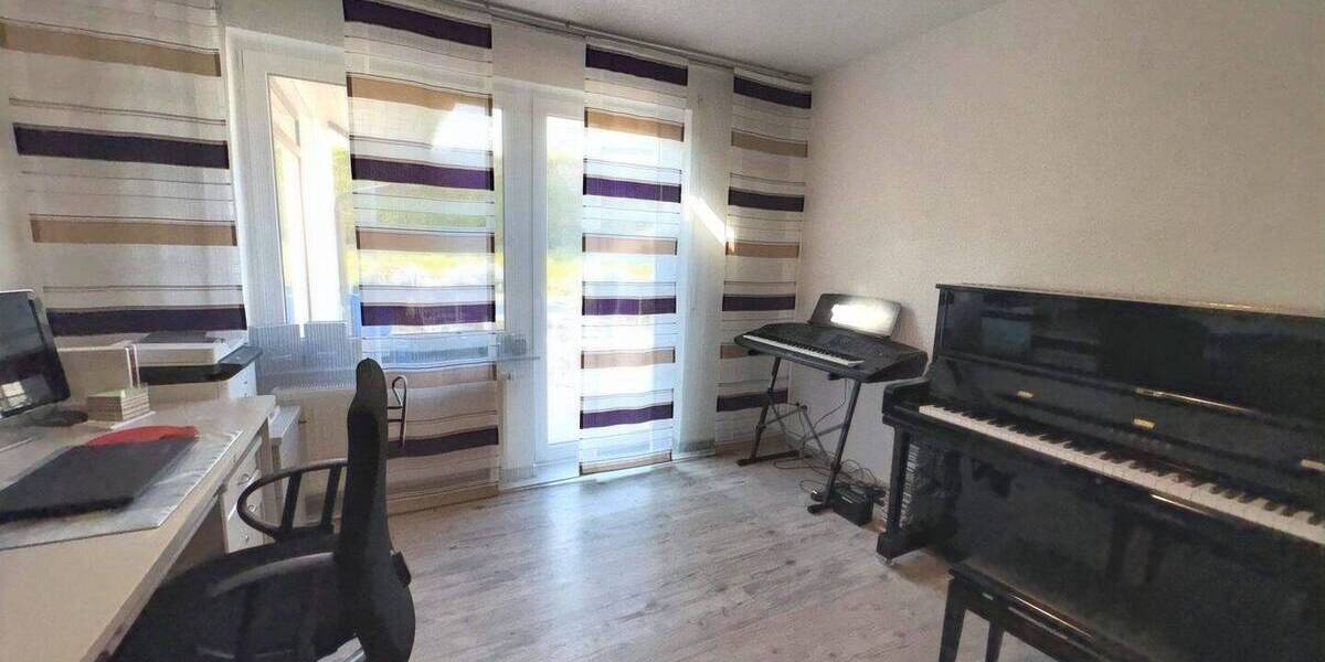 Einfamilienhaus Hechingen - 9 Zimmer, 220 m&sup2;, 650.000&euro; | Angebot:26029373