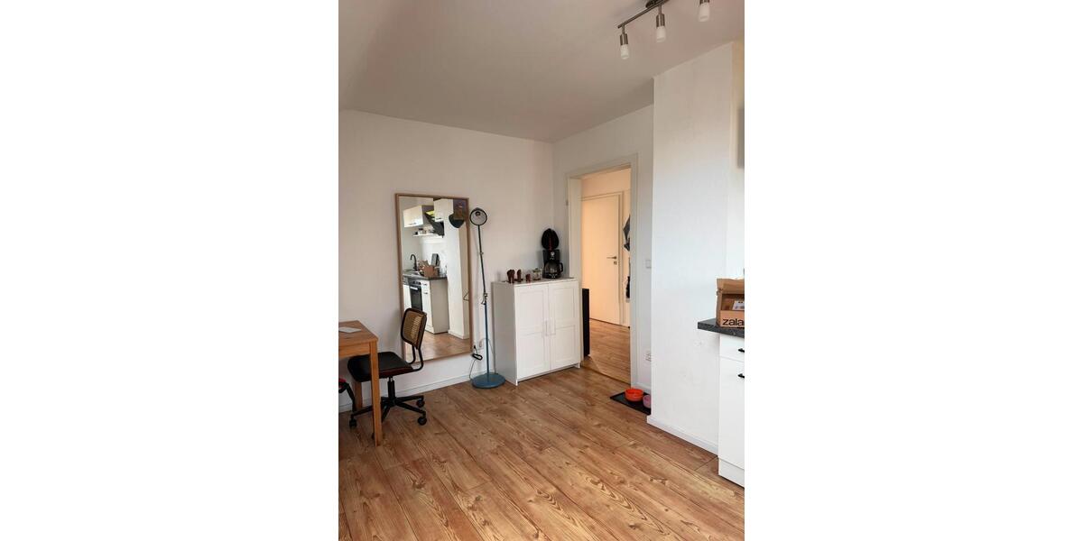 Dachgeschoßwohnung Reutlingen Orschel-Hagen - 3 Zimmer, 57 m&sup2;, 1.050&euro; | Angebot:27611736