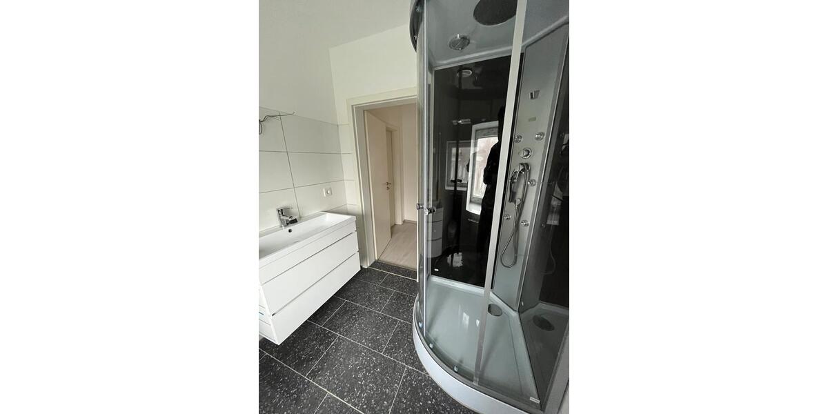 Etagenwohnung Ohmden - 5 Zimmer, 155 m&sup2;, 1.250&euro; | Angebot:27619658