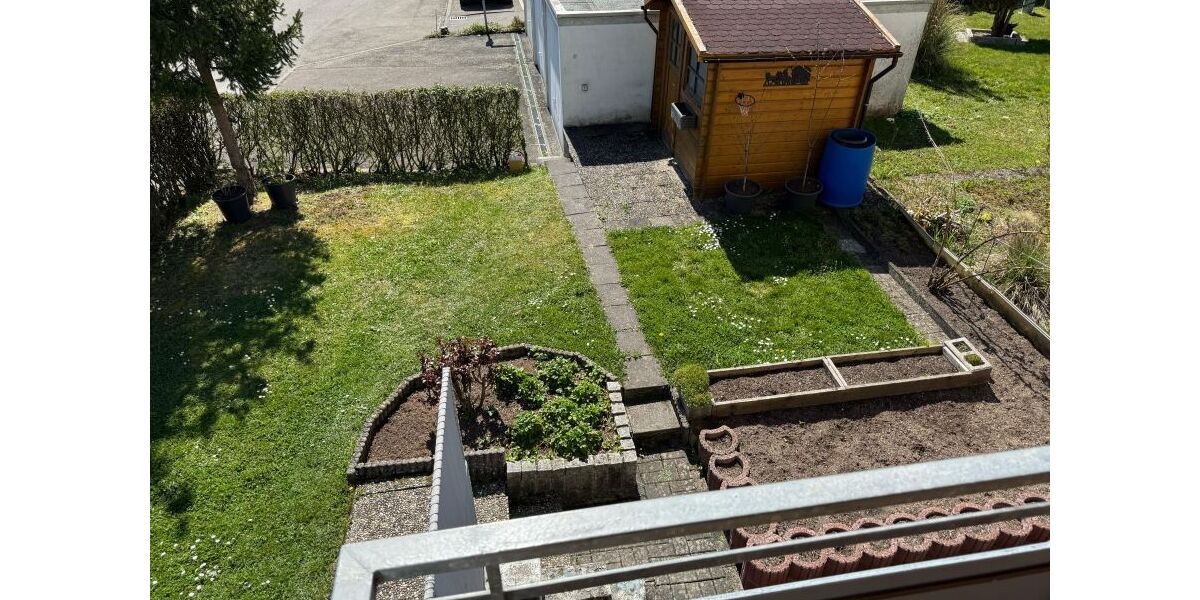 Provisionsfrei* Reiheneckhaus mit Einliegerwohnung von Privat in Herrenberg - Brahmsstraße - Reihenendhaus Herrenberg Herrenberg (Stadt) | Angebot:26973289