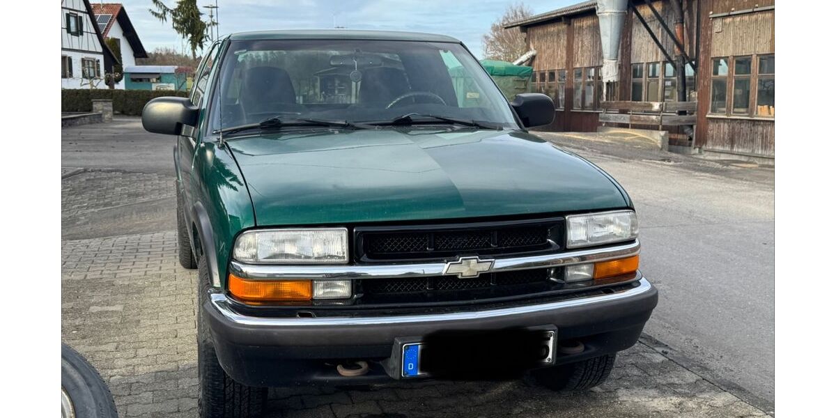 Chevrolet S-10 175.000 km 8.800 &euro; Hohenstein 72531