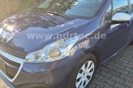 Peugeot 208 90.000 km 5.600 &euro; Nürtingen/Airport Stuttgart 72622