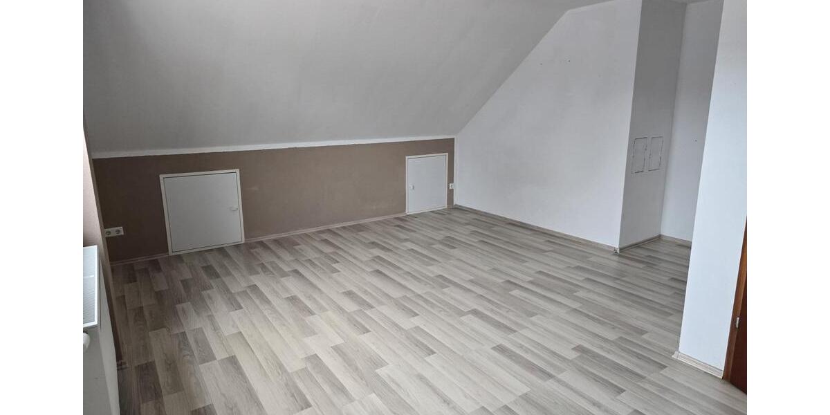 Einfamilienhaus Hechingen - 7 Zimmer, 184 m&sup2;, 595.000&euro; | Angebot:26045371