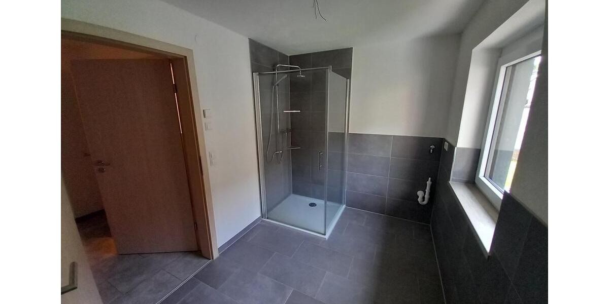 Etagenwohnung Burladingen - 3.5 Zimmer, 85 m&sup2;, 893&euro; | Angebot:25823529