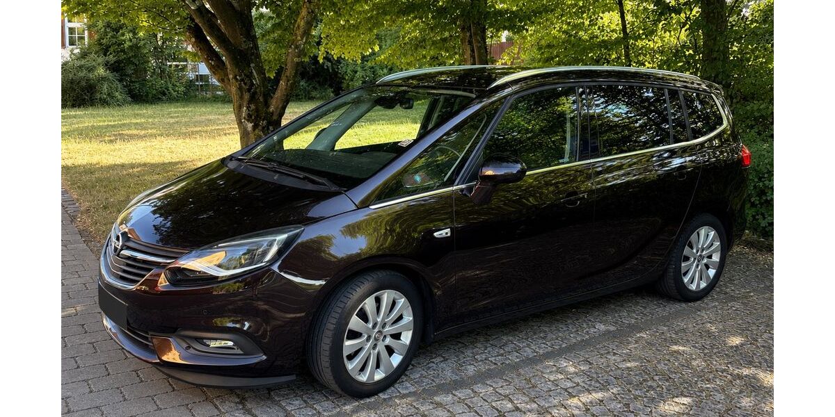 Opel Zafira Tourer 121.500 km 9.199 &euro; Nehren 72147