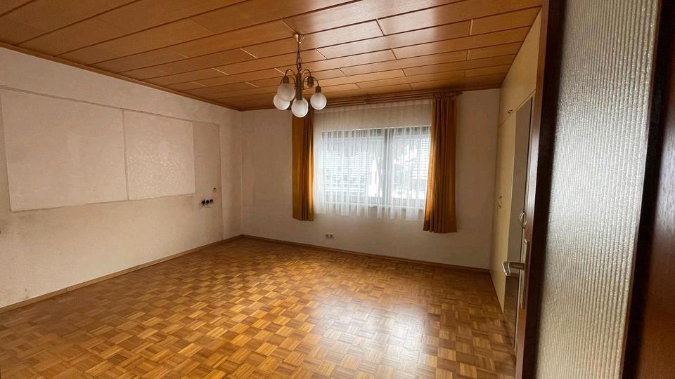 Einfamilienhaus Bad Urach - 175.000&euro; | Angebot:25547272