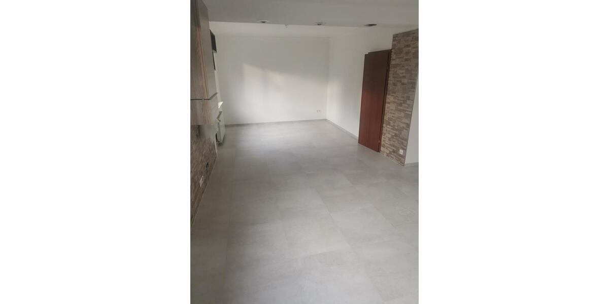 Doppelhaushälfte Leinfelden-Echterdingen Echterdingen - 6 Zimmer, 120 m&sup2;, 1.600&euro; | Angebot:24982171