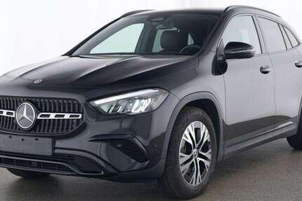 Mercedes-Benz GLA 180 10.409 km 35.890 &euro; Münsingen 72525