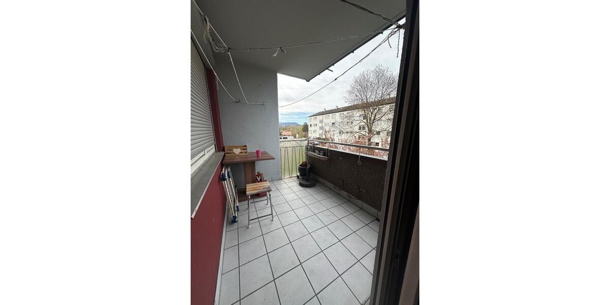 Etagenwohnung Metzingen - 2 Zimmer, 13 m&sup2;, 300&euro; | Angebot:26039066