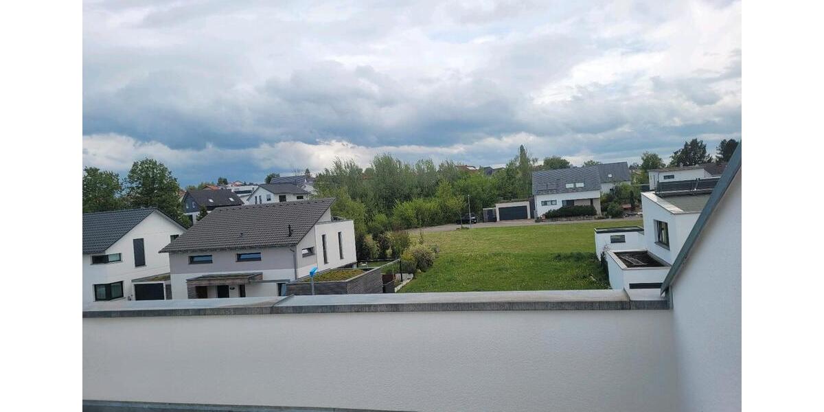 Etagenwohnung Kirchentellinsfurt - 1 Zimmer, 170 m&sup2;, 700&euro; | Angebot:25415723