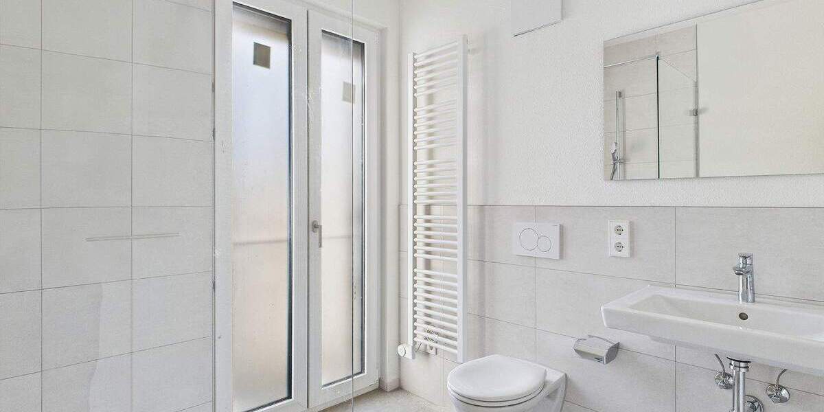 Etagenwohnung Sindelfingen Ost - 2 Zimmer, 60 m&sup2;, 1.280&euro; | Angebot:25676090