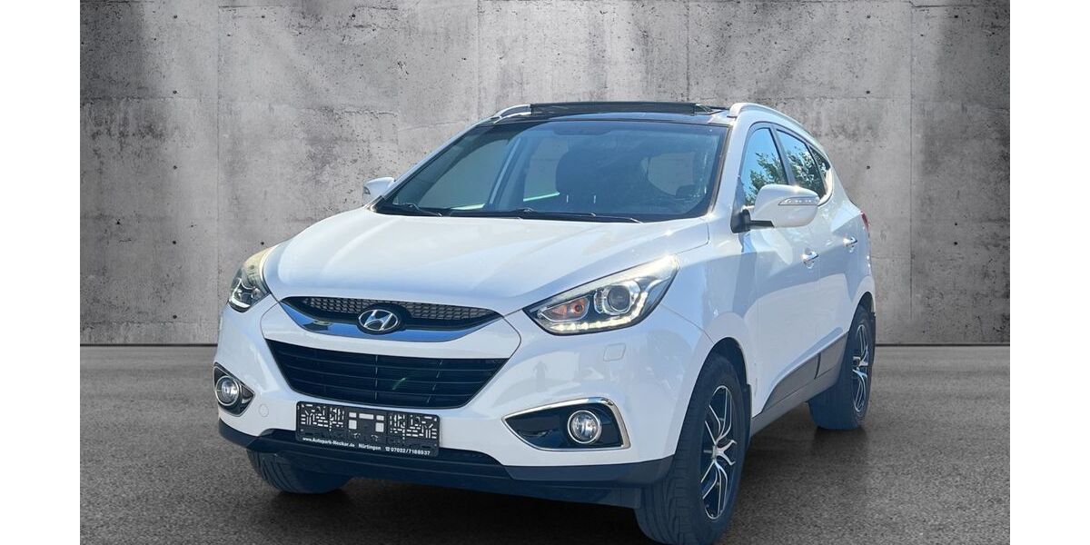 Hyundai ix35 111.800 km 10.990 &euro; Nürtingen bei Stuttgart 72622