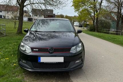 VW Polo 150.000 km 9.750 &euro; Riederich 72585