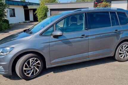 VW Touran 98.700 km 16.800 &euro; Herrenberg 71083