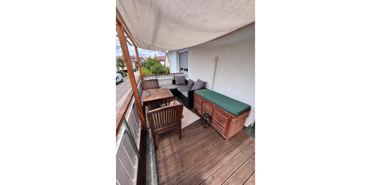 Doppelhaushälfte Herrenberg - 9 Zimmer, 178 m&sup2;, 685.000&euro; | Angebot:27080979