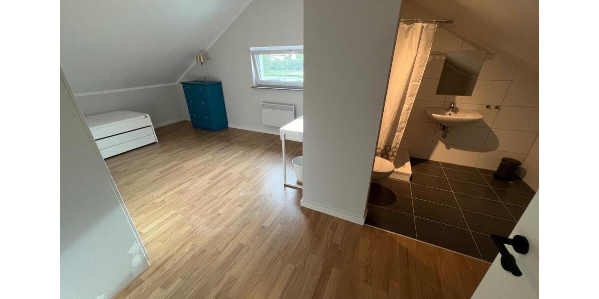 Einfamilienhaus Mössingen - 11 Zimmer, 213 m&sup2;, 1.900&euro; | Angebot:26603226