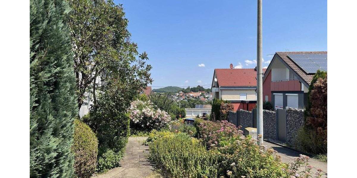 Reihenendhaus Reutlingen Gönningen - 4 Zimmer, 92 m&sup2;, 365.000&euro; | Angebot:25755280