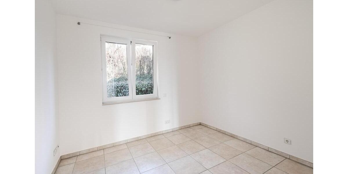 Etagenwohnung Tübingen Schönblick / Winkelwiese - 5.5 Zimmer, 149 m&sup2;, 2.000&euro; | Angebot:26024043