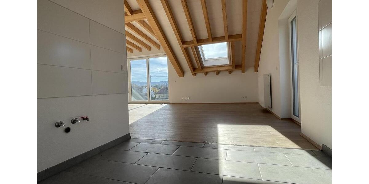 Etagenwohnung Frickenhausen - 3.5 Zimmer, 90 m&sup2;, 1.155&euro; | Angebot:24774631