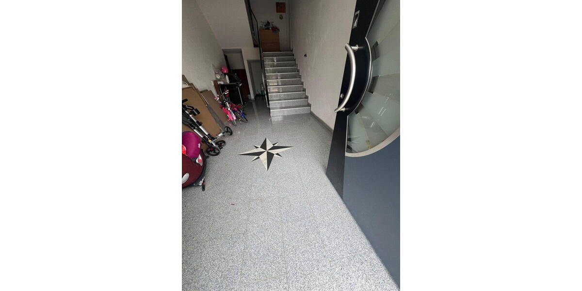 Mehrfamilienhaus, Wohnhaus Dettingen unter Teck - 1 Zimmer, 350 m&sup2;, 419.000&euro; | Angebot:26043286