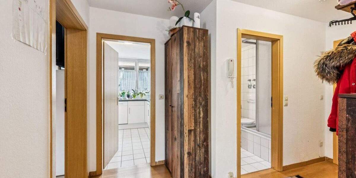 Etagenwohnung Kirchheim unter Teck Kirchheim - 2 Zimmer, 66 m&sup2;, 219.000&euro; | Angebot:25704147