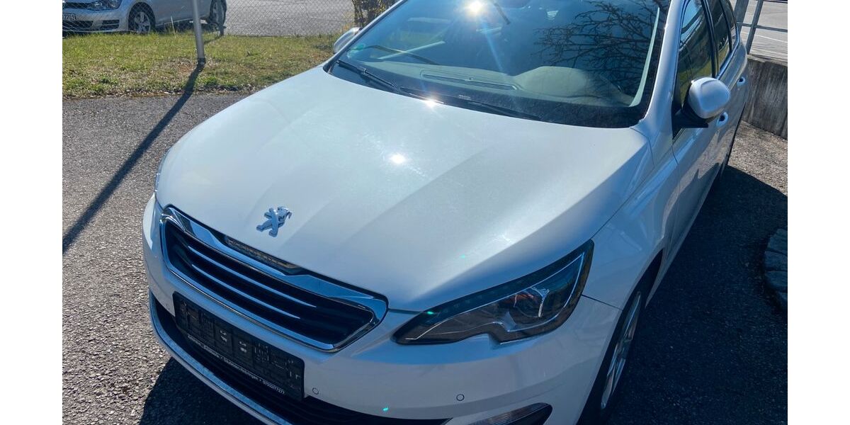 Peugeot 308 82.000 km 12.950 &euro; Gäufelden 71126