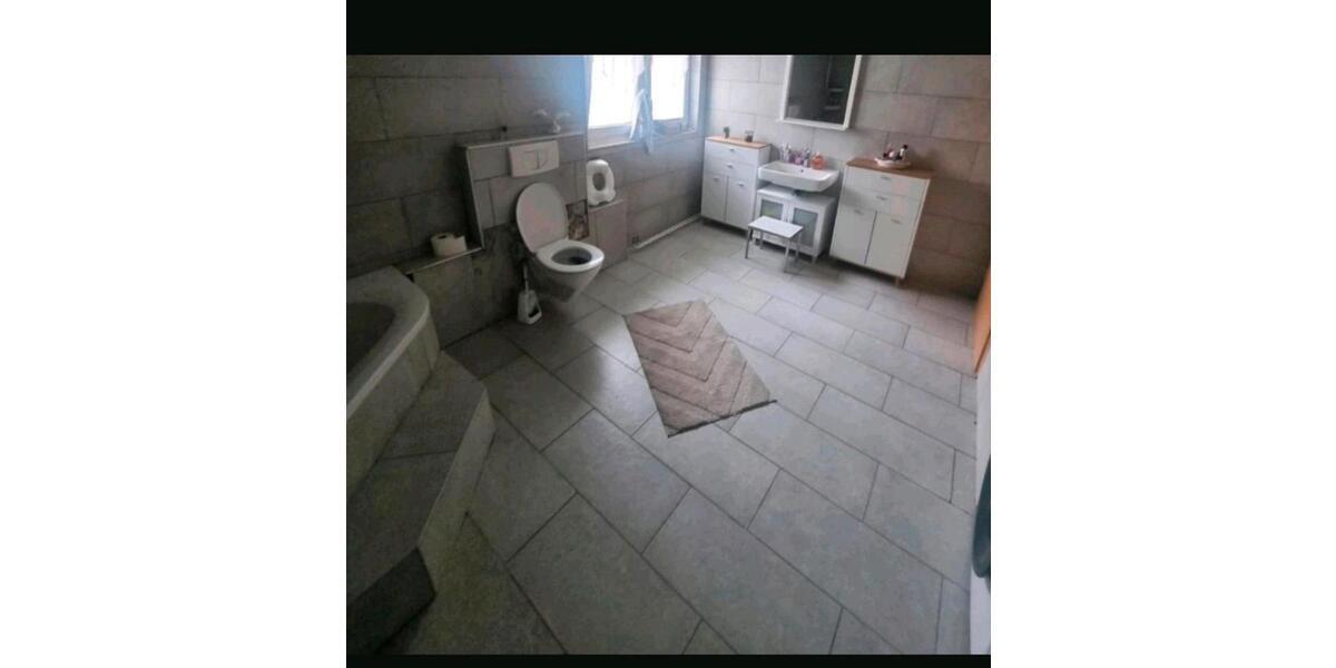 Etagenwohnung Burladingen - 4 Zimmer, 115 m&sup2;, 850&euro; | Angebot:25626367