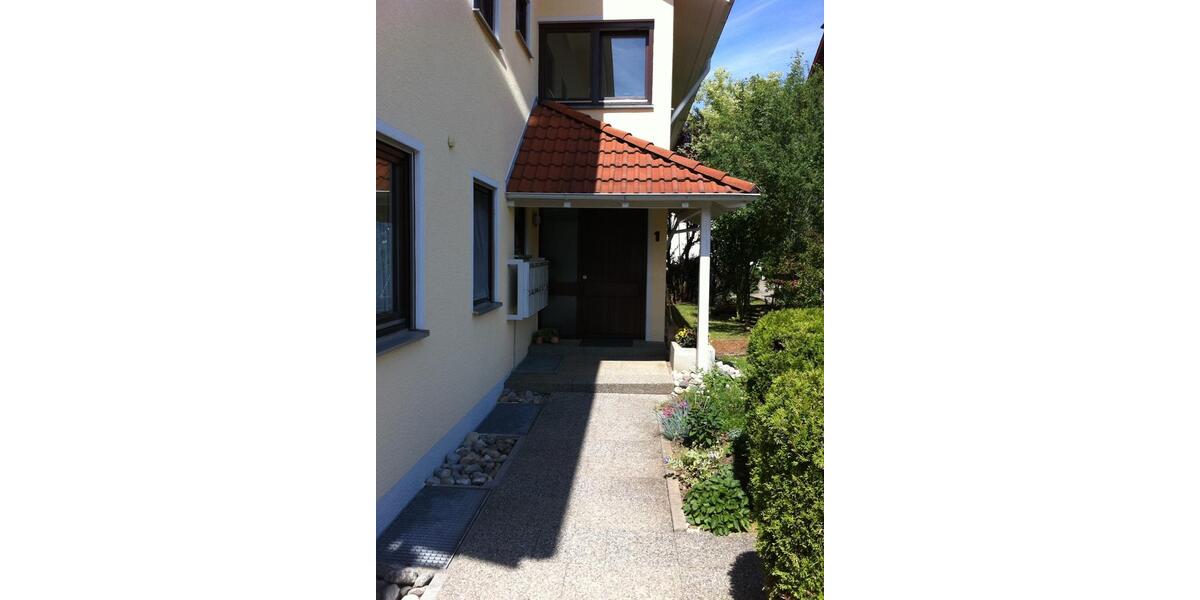 Etagenwohnung Gomaringen - 2.5 Zimmer, 73 m&sup2;, 255.000&euro; | Angebot:26067350