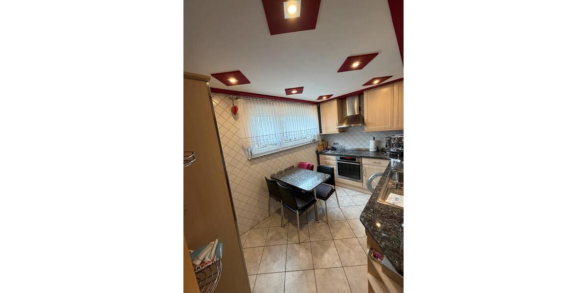 Etagenwohnung Sindelfingen Sindelfingen (Stadt) - 4 Zimmer, 89 m&sup2;, 438.400&euro; | Angebot:24664270