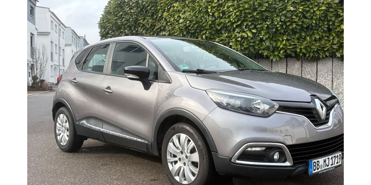Renault Captur 81.000 km 8.800 &euro; Ehningen 71139