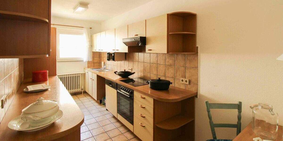 Etagenwohnung Reutlingen Innenstadt - 4 Zimmer, 129 m&sup2;, 359.000&euro; | Angebot:25740001