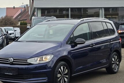 VW Touran 25.700 km 30.900 &euro; Dettingen/Erms 72581
