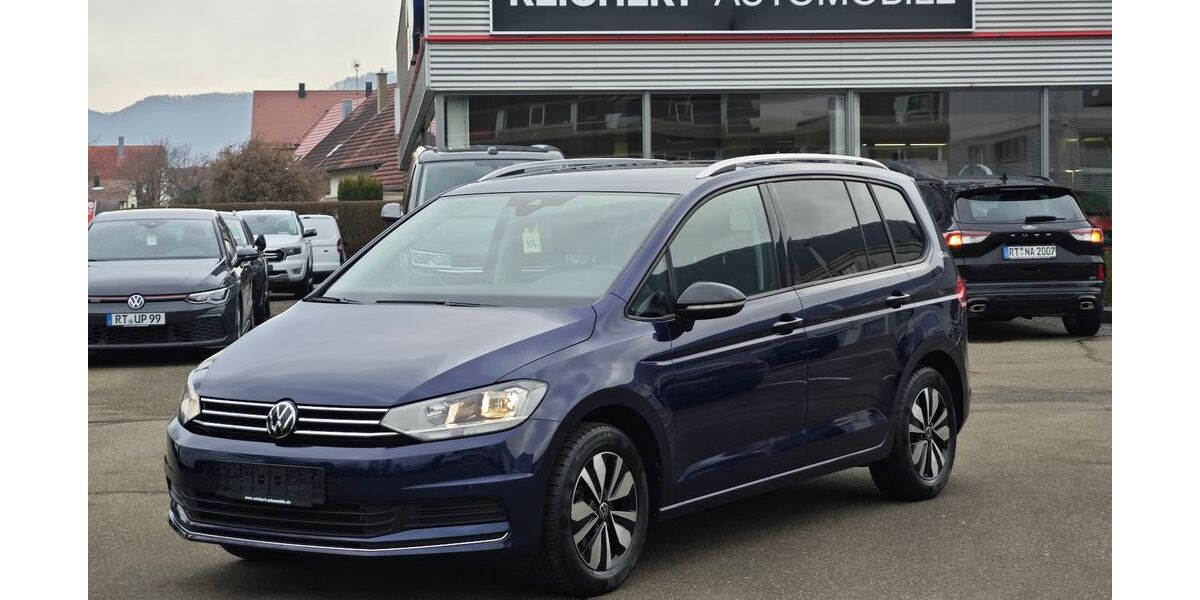 VW Touran 25.700 km 30.900 &euro; Dettingen/Erms 72581