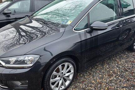 VW Golf Sportsvan 98.803 km 14.300 &euro; Nufringen 71154